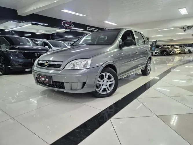 Chevrolet Corsa Hat. Premium 1.4 8V Econoflex 5P 2009