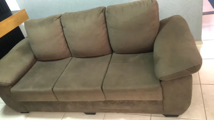 Sofá super conservado