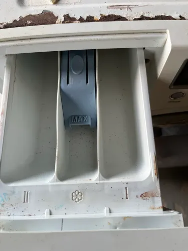 Lava e seca Electrolux lse 9kg com defeito