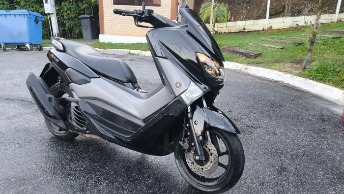 Nmax 160 - revisada