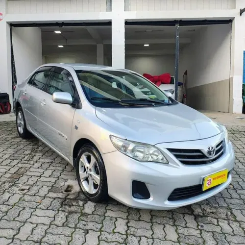 Toyota Corolla GLI 1.8 Flex 16V Aut. 2012