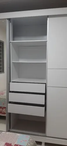 Guarda roupa de casal