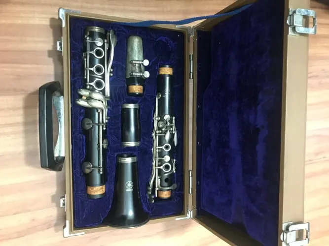 CLARINETE YAMAHA YCL 330 (EBANO)