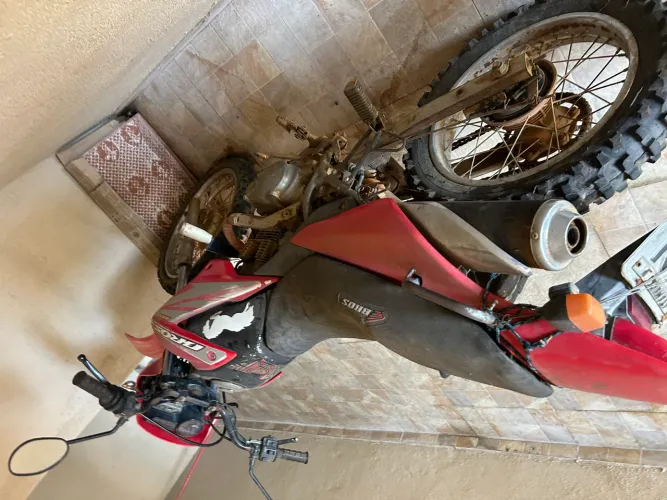 NXR 150 BROS ES