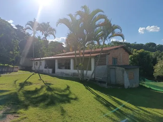 Chácara 2600m2 com Lago em Capela do Alto