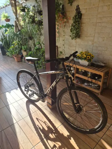 Bicicleta GTS Pro M5 Track 2024