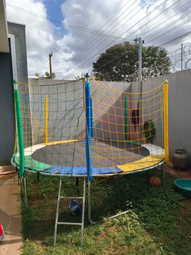 Cama elástica pula pula 3,05 metros