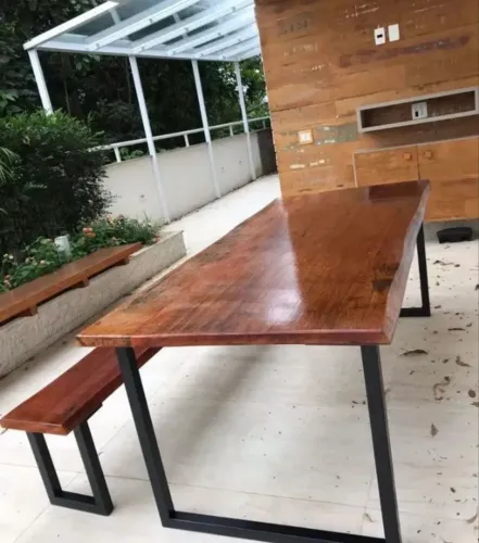 Mesa rústica