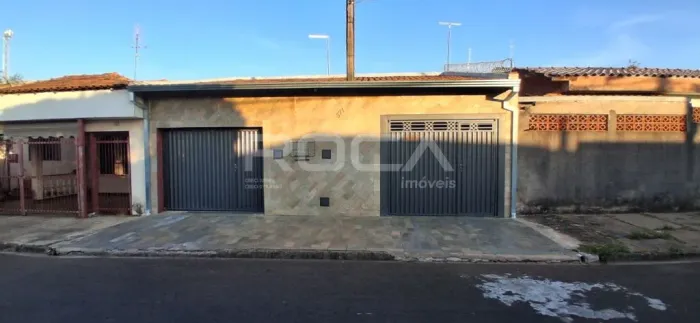 Venda de Casas / Padrão na cidade de São Carlos