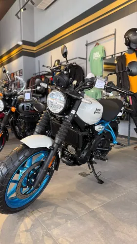GUERRILLA 450 BRAVA BLUE