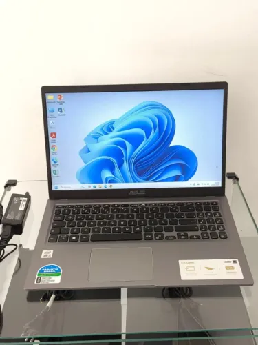 Notebook Asus X515J | i3-1005G1 | 8GB | 256GB SSD | UHD | 15.6"
