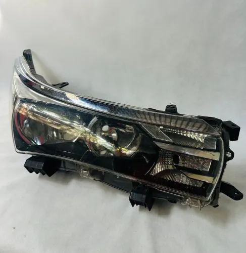 Farol Toyota Corolla 2015-2017 Direito Original - 8111002G10