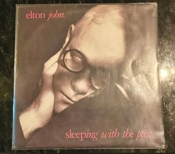 LP Vinil Elton John Sleepy White The Past