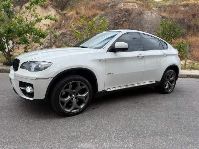 BMW X6 Xdrive 50I 4.4 407cv Bi-turbo 2010