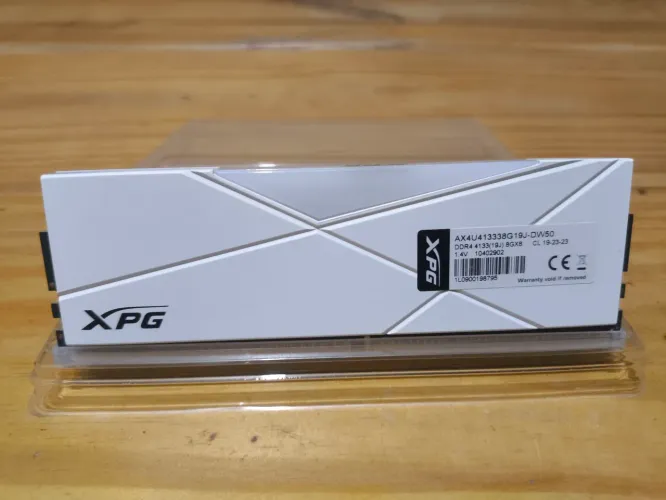 Memória Ram DDR4 8gb - XPG Spectrix D50 4133Mhz