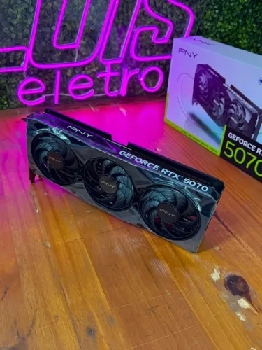 PNY RTX 5070 12GB 3 Fans ( Aceito Trocas )