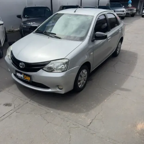 Toyota Etios XS Sedan 1.5 Flex 16V 4P Mec. 2015