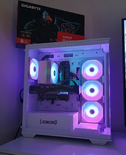 Pc gamer Ryzen 5700x + Radeon Rx 7600