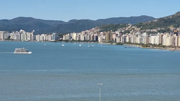 Cobertura à venda junto à Beira Mar Continental - vista mar -  Estreito - Florianópolis - 