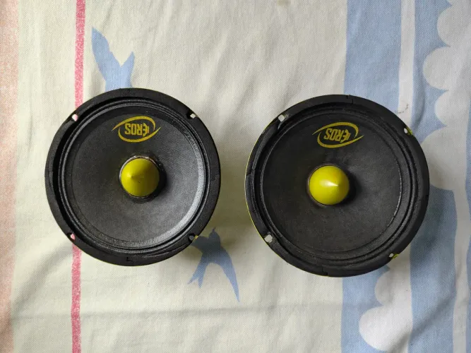 Par Autofalantes Eros 400mb mid bass 200w rms