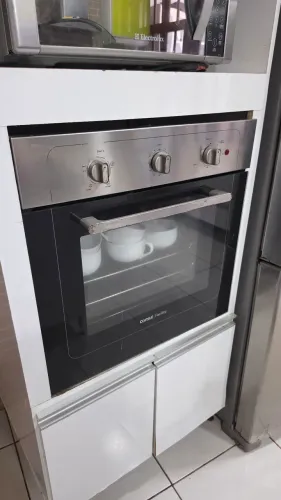 Forno Elétrico de Embutir CONSUL FACILITE em aço inoxidável | 60L | Com Função Grill
