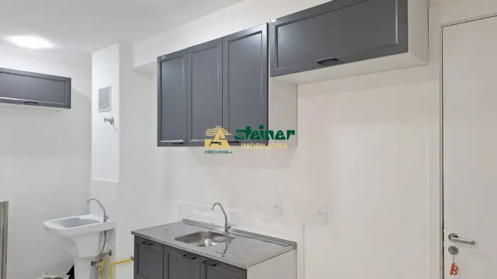 Apartamento com 2 dormitórios para alugar, 38 m² por R$ 2.157,00/mês - Vila Endres - Guaru
