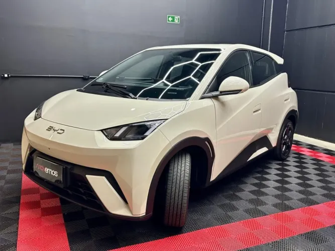 BYD Dolphin Mini (Elétrico) 2025