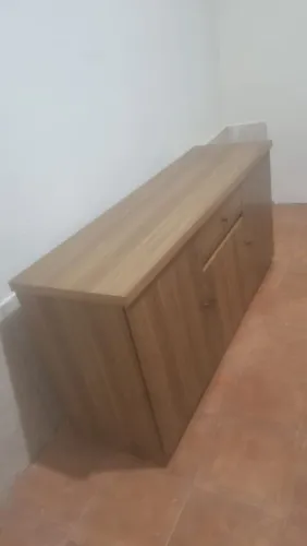 Cama sem colchão,Mesa Madeira maciça e arca ,Urgente!