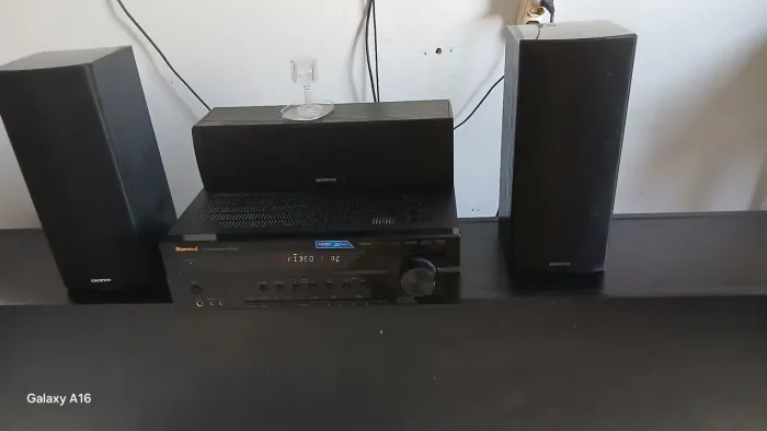 Vendo um aparelho de som Sherwood AUDIO/VIDEO/RECEPTOR RD--7505D