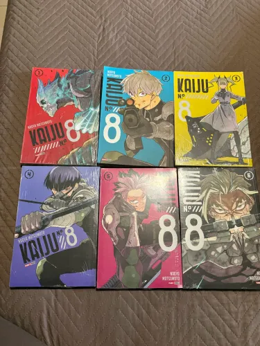 Conjunto Mangás Kaiju N 8 (Apenas o 2 não está lacrado)