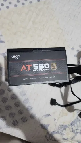 Vendo fonte atx 550 selo 80 plus