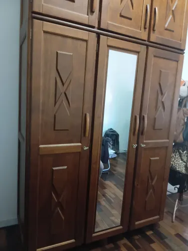 Armário de 3 portas