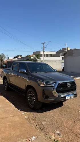 Toyota Hilux CD SR 4X4 2.8 TDI Diesel Aut. 2024