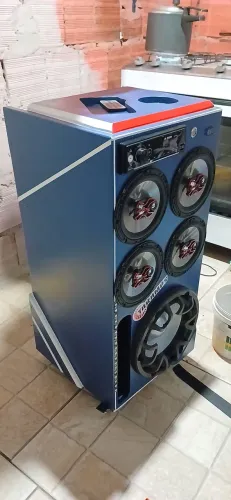 Caixa de som bob residênciaal..