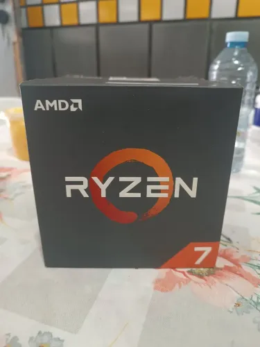 Ryzen 7 1700 8c/16t
