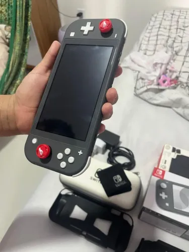 2 CONSOLES Xbox SeriesS & NINTENDO SWITCH