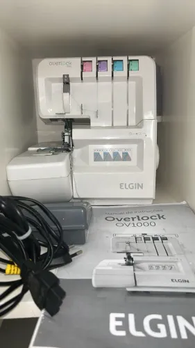 Máquina de Costura Overloque