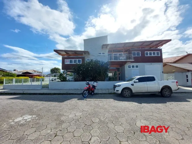 Oportunidade! Salas/Conjuntos em Carianos - Florianópolis