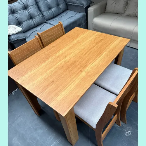 Mesa com 4 cadeiras - entregamos hoje 
