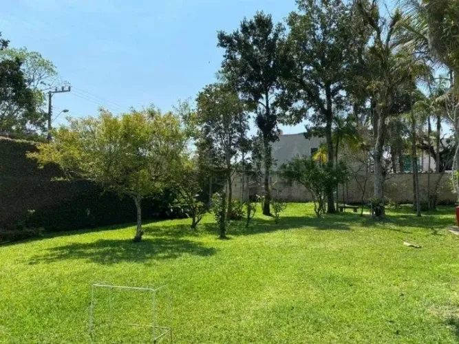 Terreno plano de 2000m² a venda na Vargem Grande