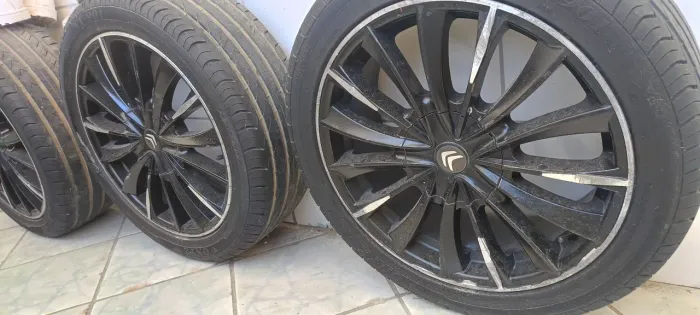 Jogo de rodas aro 18 , 4x108