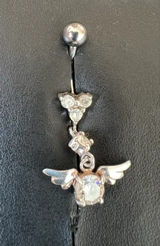 Piercing de umbigo em prata e zircônia com haste em aço cirúrgico