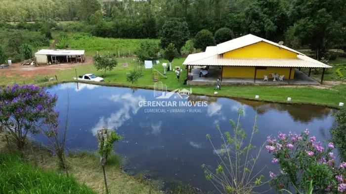 Maravilhoso sítio 30.000m² em Itatiaiuçu MG!!