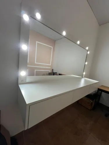 Penteadeira de maquiagem