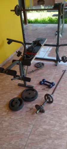 Vendo estação de musculação