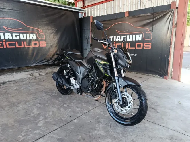 Yamaha FZ25 250 FAZER FLEX
