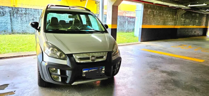 Fiat Idea Advent./ Adv.locker 1.8 MPI Flex 5P 2013