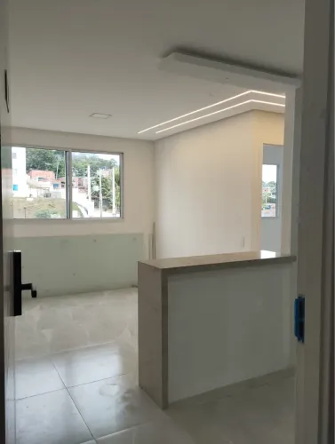 Apartamento todo reformado por apenas R$ 105.000,00 - Oportunidade única!