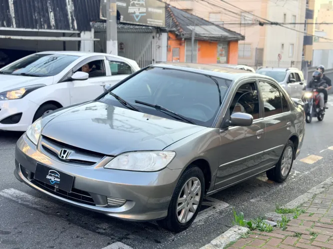 Honda Civic Sedan LXL 1.7 16V 130cv AUT 4P 2006