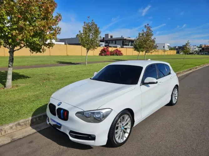 BMW 118IA / Urban/sport 1.6 TB 16V 170cv 5P 2013